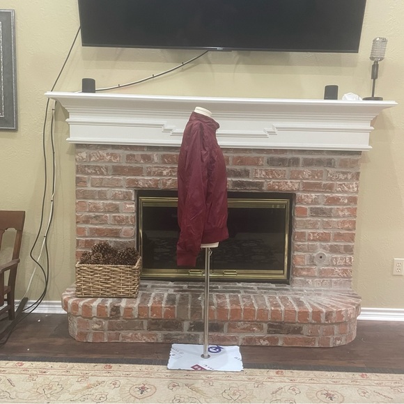 Prince + Fox maroon red athletic windbreaker jacket / S / Excellent condition - Picture 8 of 11